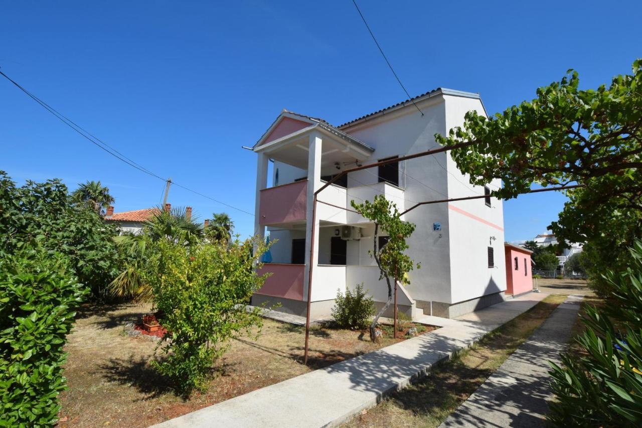 Apartments Petrovic Malinska Zewnętrze zdjęcie