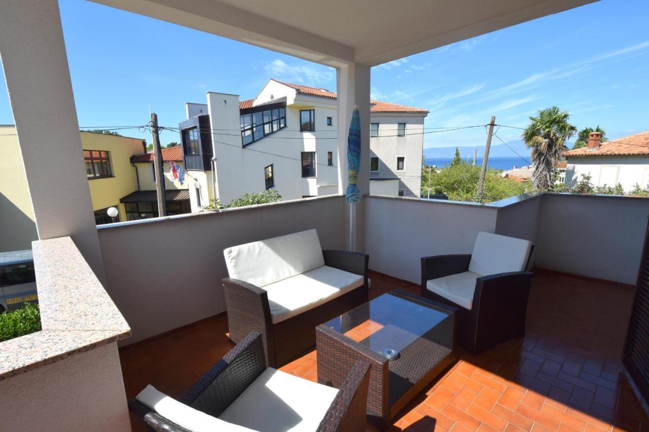 Apartments Petrovic Malinska Zewnętrze zdjęcie