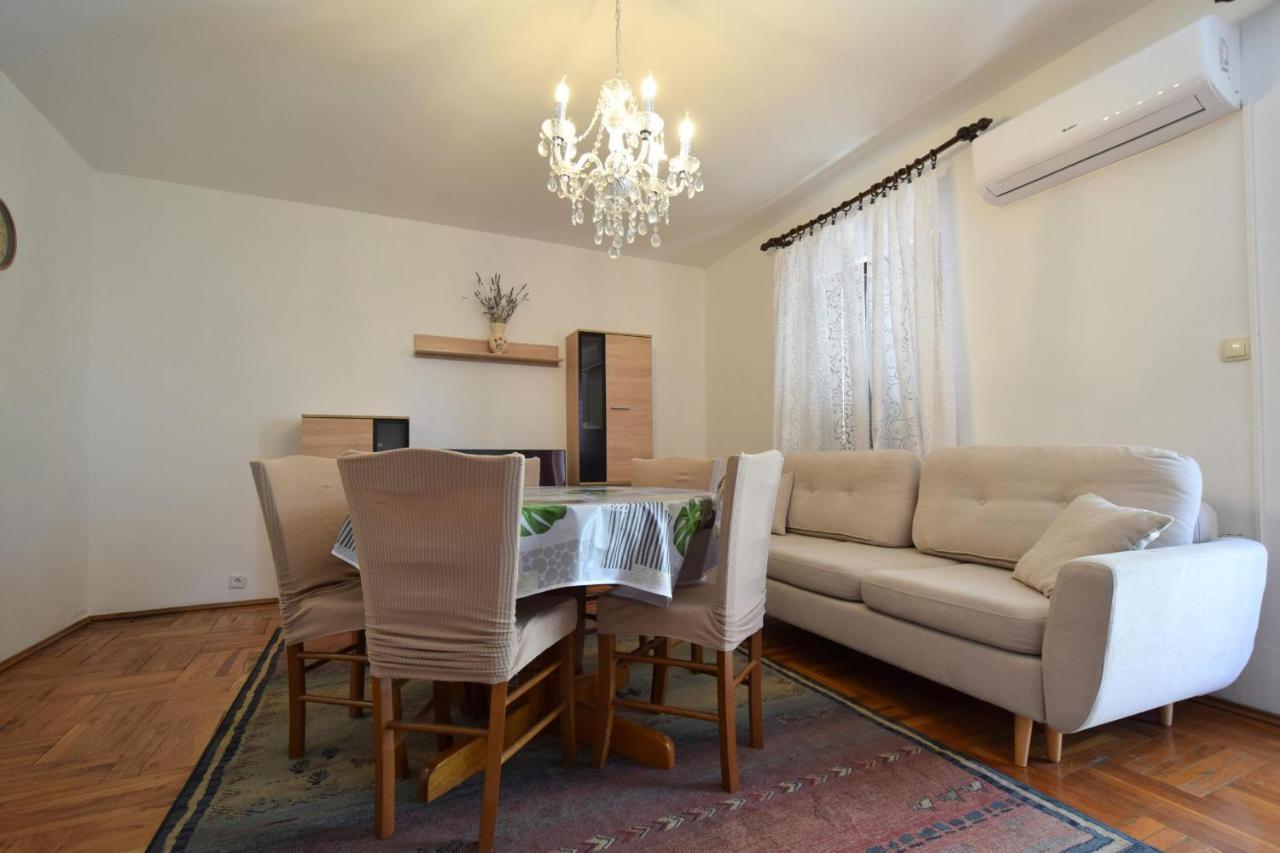 Apartments Petrovic Malinska Zewnętrze zdjęcie