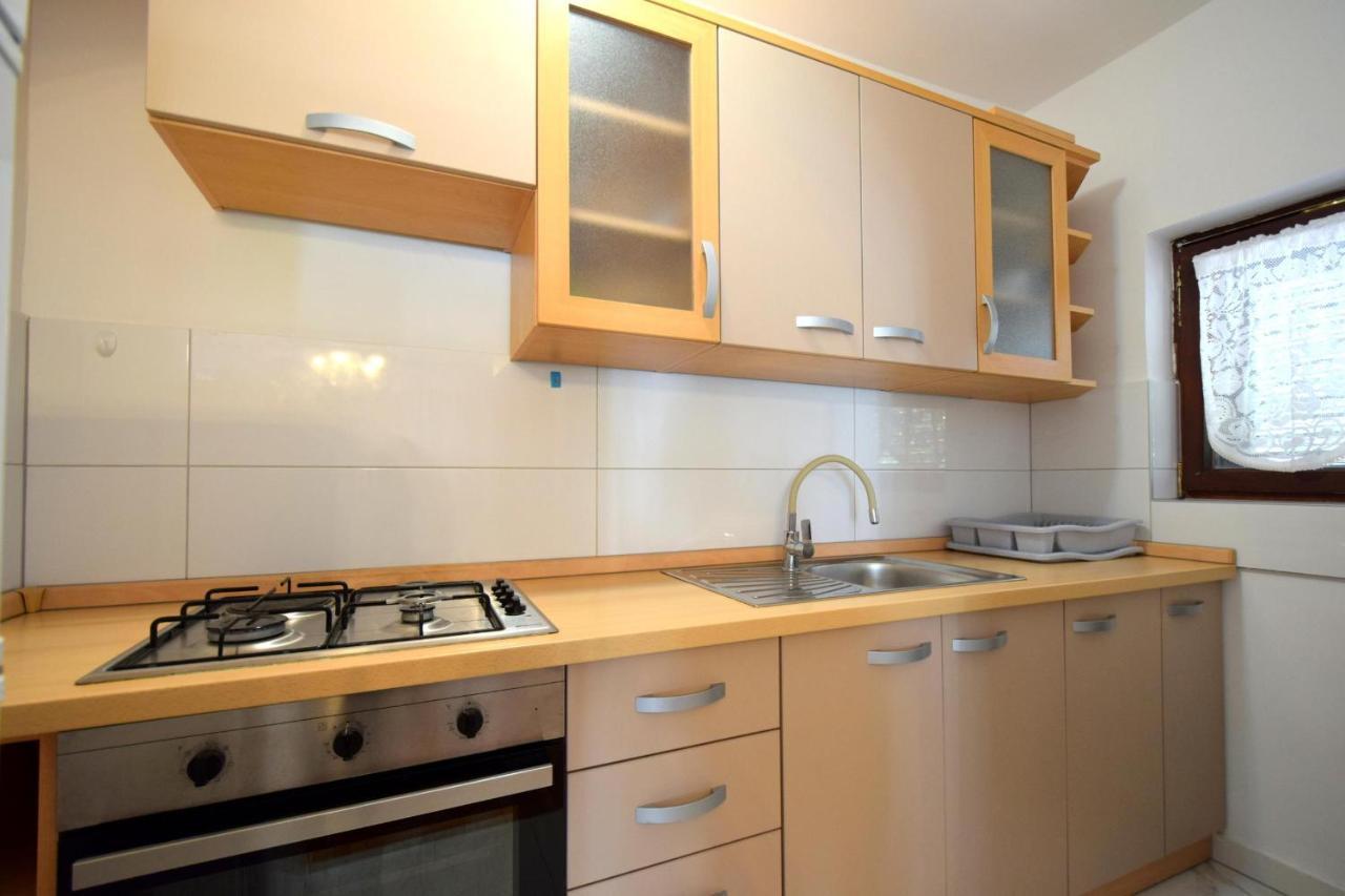 Apartments Petrovic Malinska Zewnętrze zdjęcie